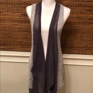 Coin Duster vest in gray and white size medium